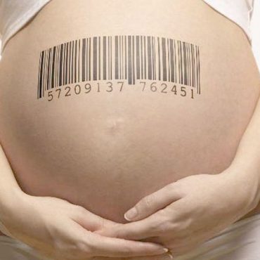 La nueva forma de someter a las mujeres ya está aquí y se llama maternidad subrogada